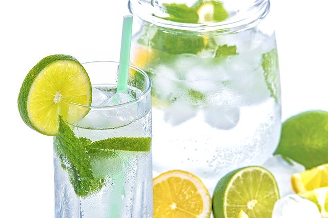 citronová voda
